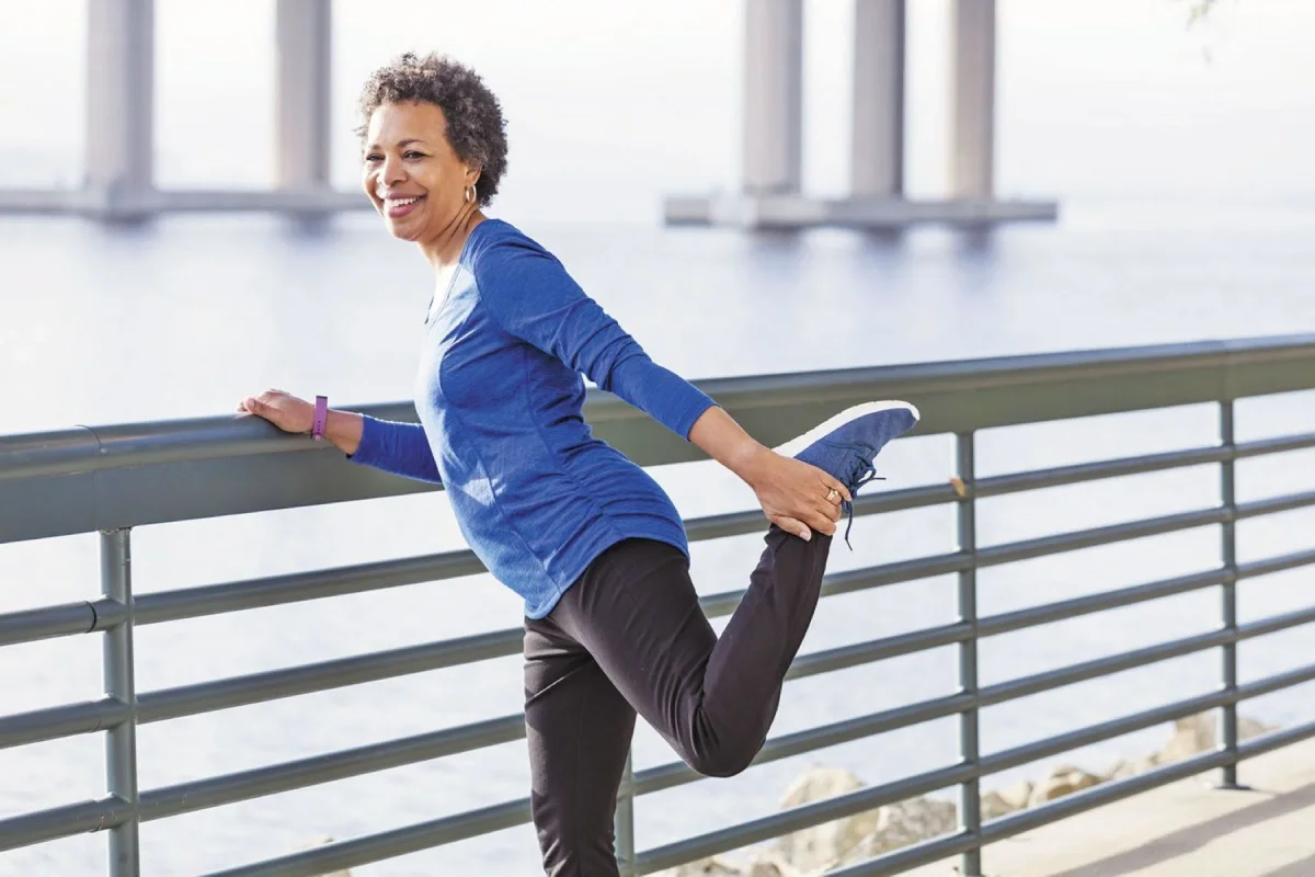 trail runner cool down - Hip Flexor Stretches: Counteracting Prolonged Sitting and Running trail runner cool down - Hip Flexor Stretches: Counteracting Prolonged Sitting and Running