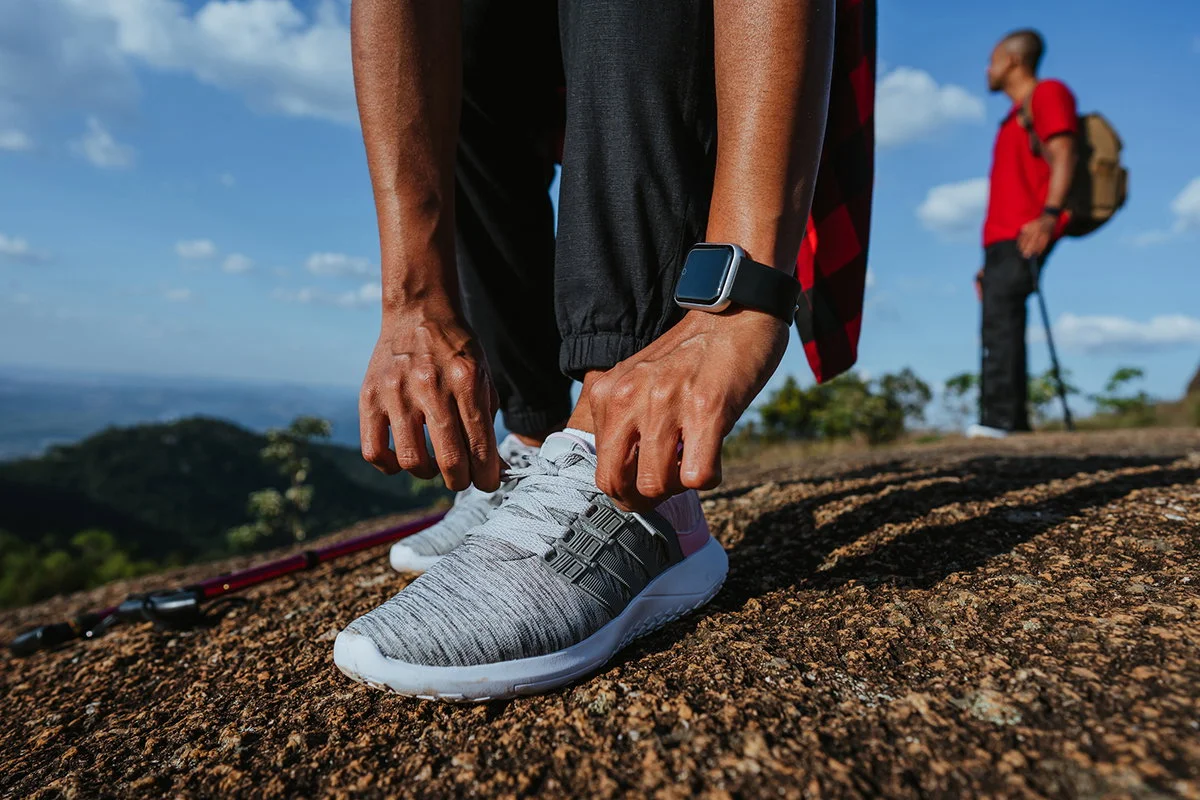 should beginner trail runners use trekking poles
